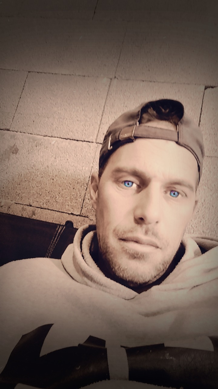 Profil de Assem, 41 ans, Club gay à Savognin