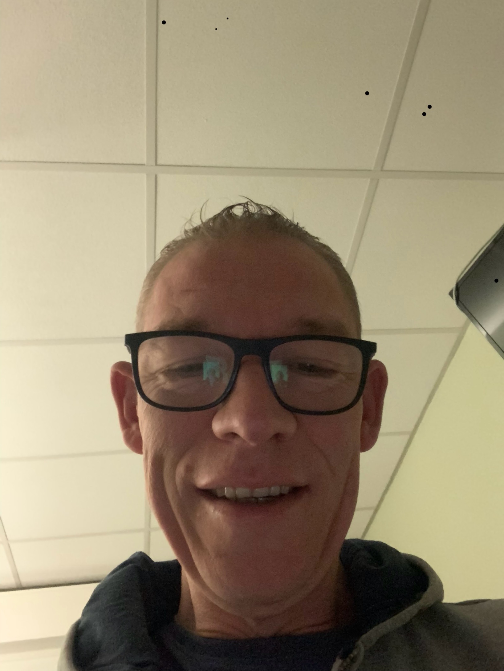 Profil de Fouzi, 48 ans, Club gay à Eriz